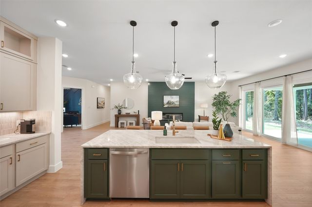 17710 Flagstone Way, Conroe, TX 77306