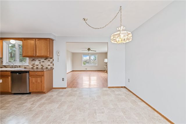 87 Bru Mar Drive, Gates, NY 14606