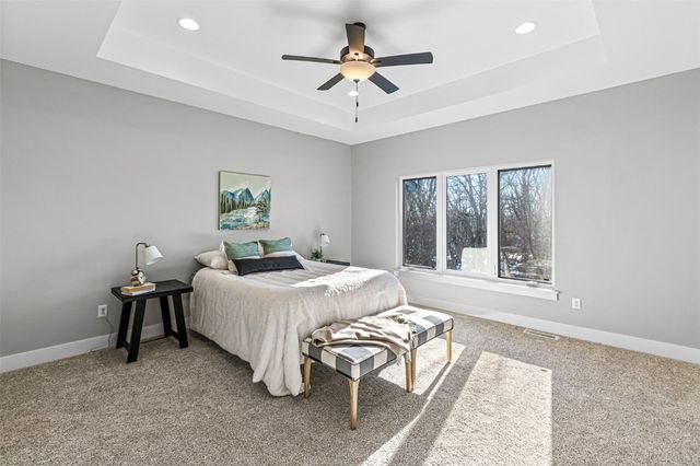 364 Hidden Ridge Drive, Coralville, IA 52241