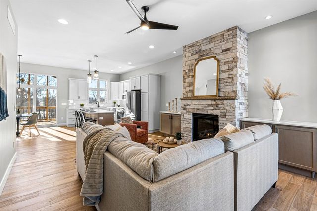 364 Hidden Ridge Drive, Coralville, IA 52241