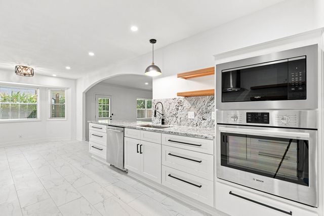 2317 W Nashville Court, Broken Arrow, OK 74012