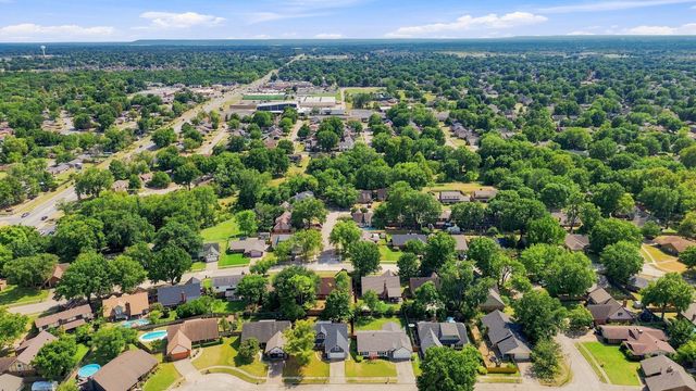 2317 W Nashville Court, Broken Arrow, OK 74012