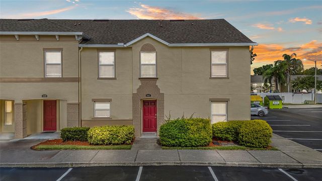 2867 CLUB CORTILE CIRCLE, Kissimmee, FL 34746