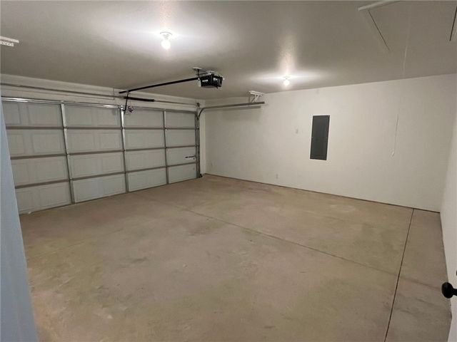 2515 Westbrook Loop, Pea Ridge, AR 72751