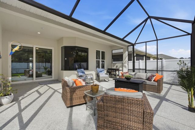 24 Spring St, Palm Coast, FL 32164