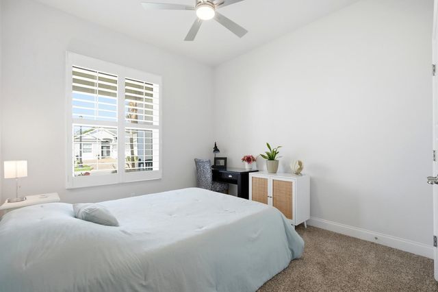 24 Spring St, Palm Coast, FL 32164