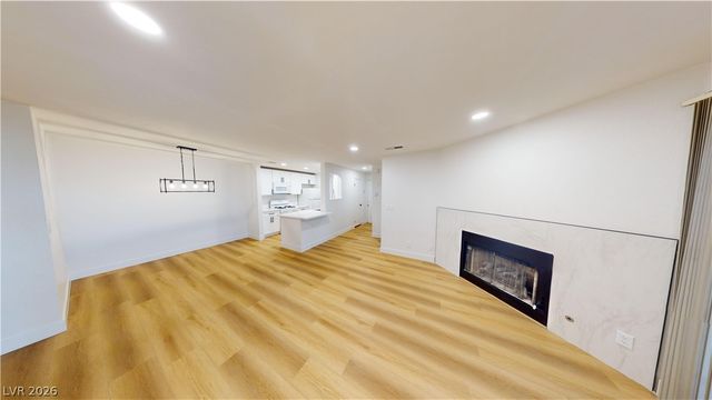 2200 South Fort Apache Road 2047, Las Vegas, NV 89117