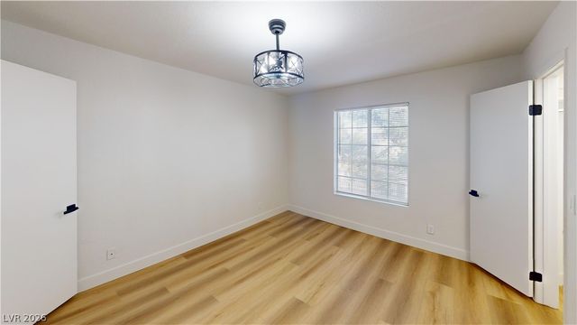 2200 South Fort Apache Road 2047, Las Vegas, NV 89117