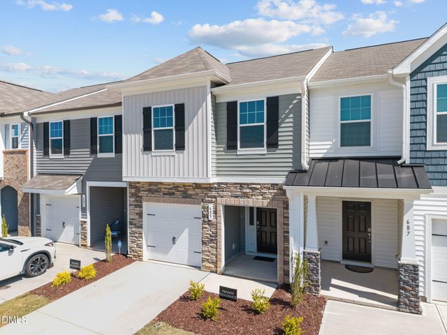 685 Leland Hill Circle, Zebulon, NC 27597