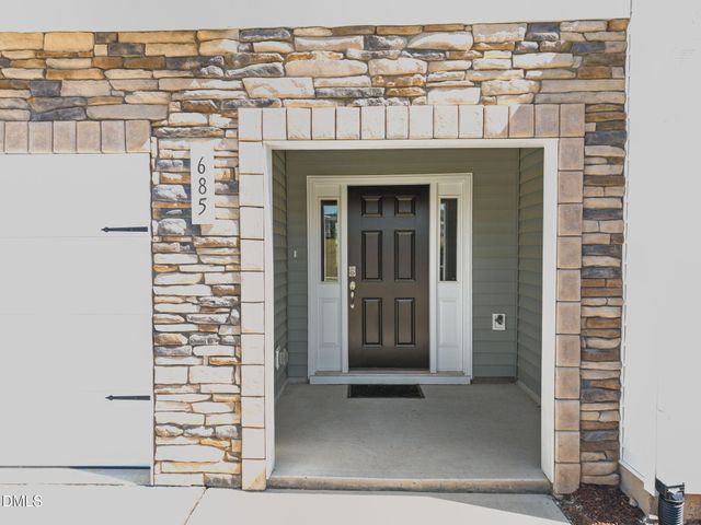 685 Leland Hill Circle, Zebulon, NC 27597