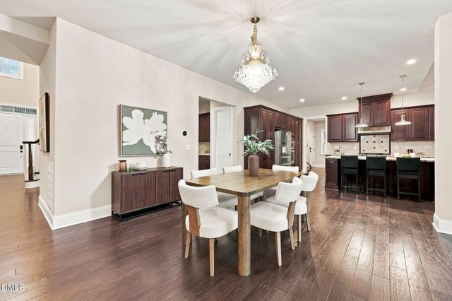 2841 Flora Oaks Way, Apex, NC 27523