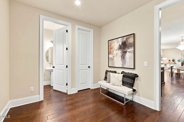2841 Flora Oaks Way, Apex, NC 27523