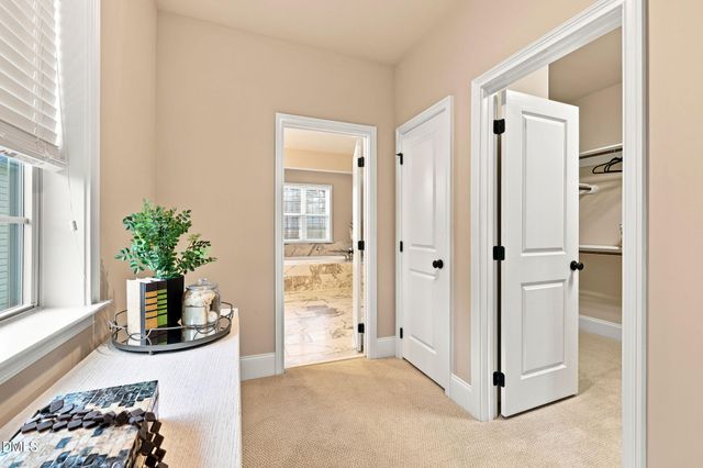 2841 Flora Oaks Way, Apex, NC 27523