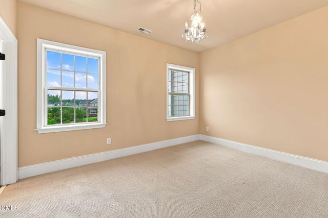 2841 Flora Oaks Way, Apex, NC 27523