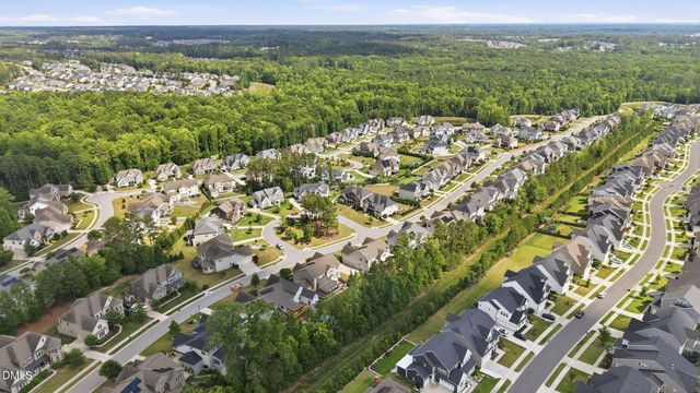 2841 Flora Oaks Way, Apex, NC 27523