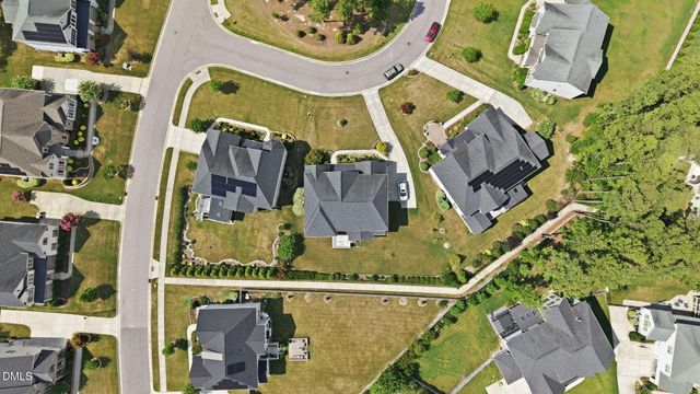 2841 Flora Oaks Way, Apex, NC 27523