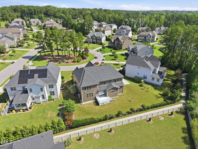 2841 Flora Oaks Way, Apex, NC 27523