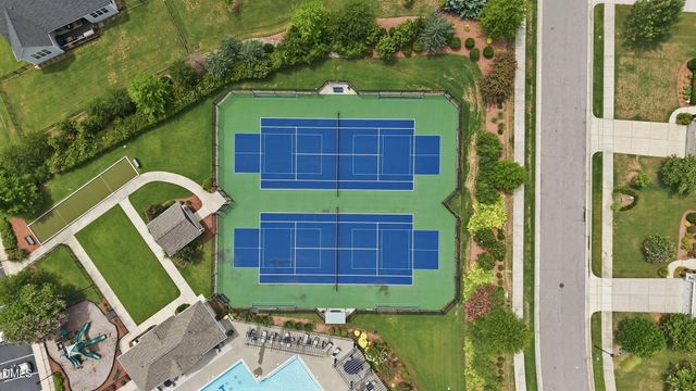 2841 Flora Oaks Way, Apex, NC 27523