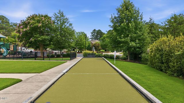 2841 Flora Oaks Way, Apex, NC 27523