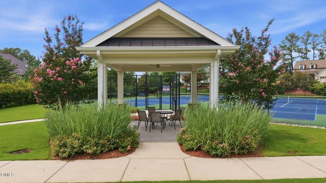 2841 Flora Oaks Way, Apex, NC 27523
