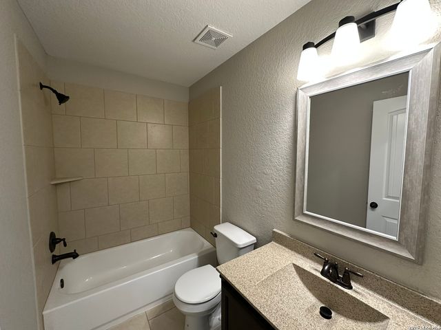 3206 Genting, New Braunfels, TX 78130