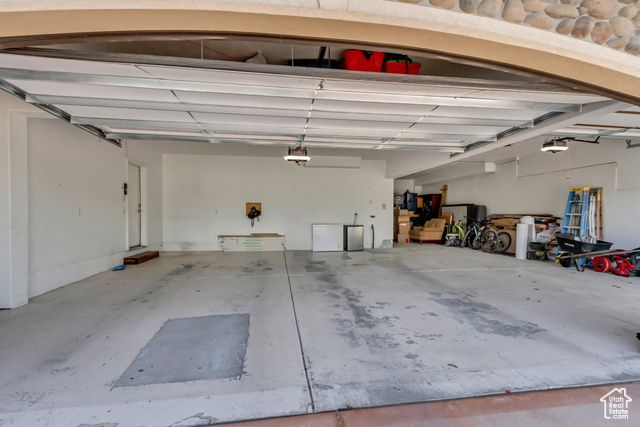 11362 PALISADE VIEW DR, South Jordan, UT 84095