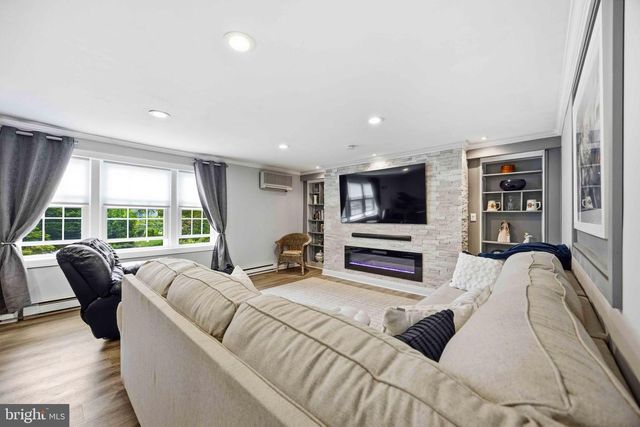 2941 PHEASANT RUN RD, Eagleville, PA 19403