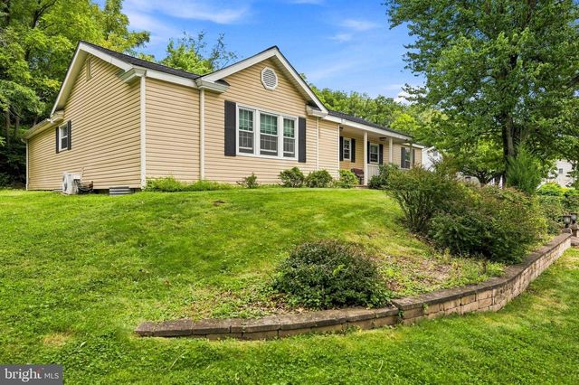 2941 PHEASANT RUN RD, Eagleville, PA 19403