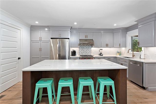 1626 Bruce Drive, St. Simons Island, GA 31522