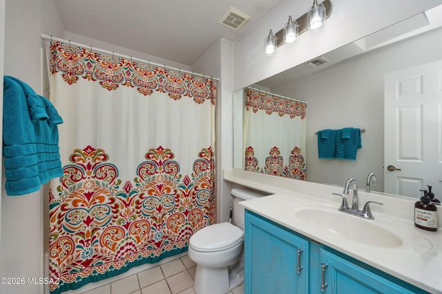 2395 E Nasturtium Street, Oro Valley, AZ 85755