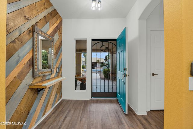 2395 E Nasturtium Street, Oro Valley, AZ 85755