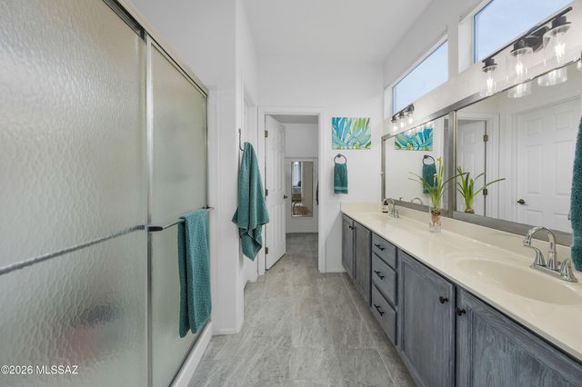 2395 E Nasturtium Street, Oro Valley, AZ 85755