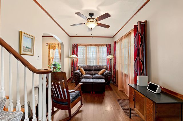 337 N Dellrose Ave, Wichita, KS 67208