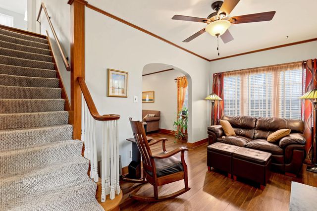 337 N Dellrose Ave, Wichita, KS 67208