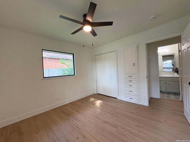 6242 Madeleine, San Antonio, TX 78229