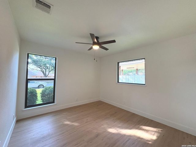 6242 Madeleine, San Antonio, TX 78229