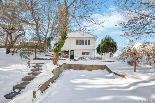 435 Echo Avenue, Sound Beach, NY 11789