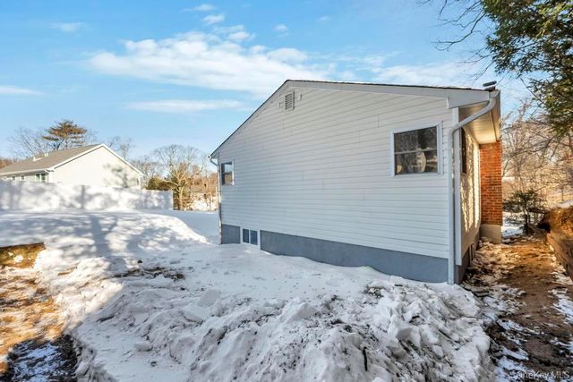 435 Echo Avenue, Sound Beach, NY 11789