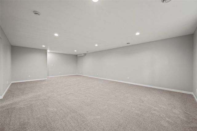 3930 Quail Trail Drive, Marion, IA 52302