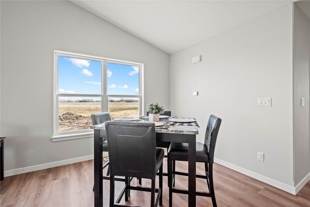 3930 Quail Trail Drive, Marion, IA 52302