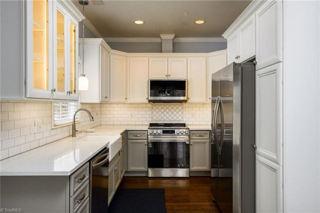 2700 Red Willow Lane, Winston-salem, NC 27127