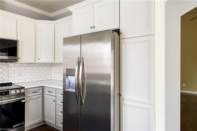 2700 Red Willow Lane, Winston-salem, NC 27127