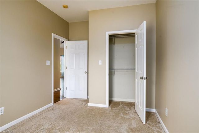 2700 Red Willow Lane, Winston-salem, NC 27127