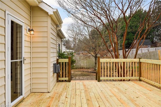 2700 Red Willow Lane, Winston-salem, NC 27127