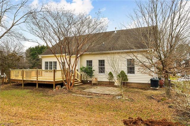 2700 Red Willow Lane, Winston-salem, NC 27127