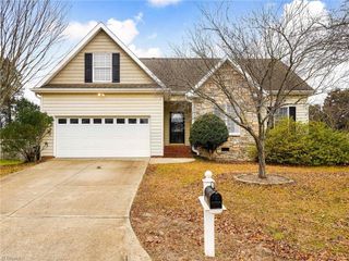 2700 Red Willow Lane, Winston-salem, NC 27127