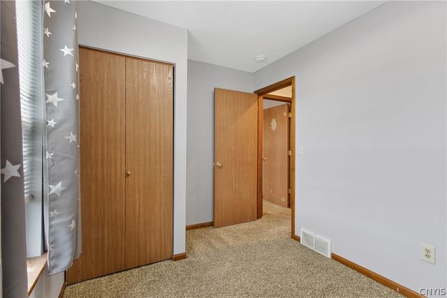 8644 Disraeli, Cicero, NY 13039