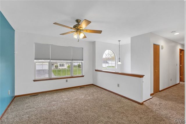 8644 Disraeli, Cicero, NY 13039