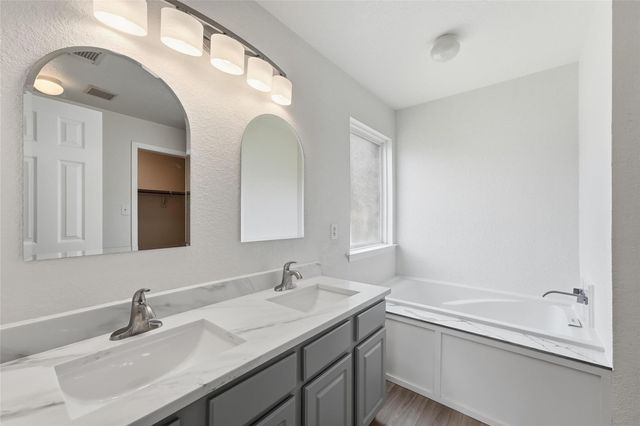 7102 Winston Ranch Parkway, Richmond, TX 77406