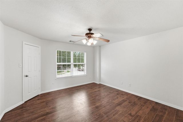 7102 Winston Ranch Parkway, Richmond, TX 77406